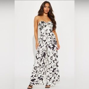 Beckette Floral Jumpsuit - Black/White Size S